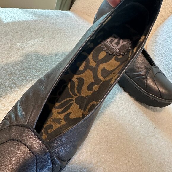 FLY LONDON Yase Ankle Strap Wedge | 38 US 7.5-8 | Graphite Pewter silver gray - Picture 4 of 9